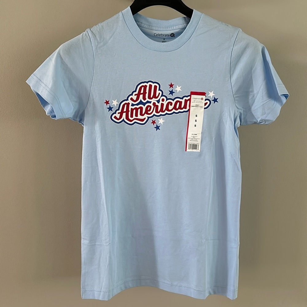 NWT unisex Celebrate it All American tee